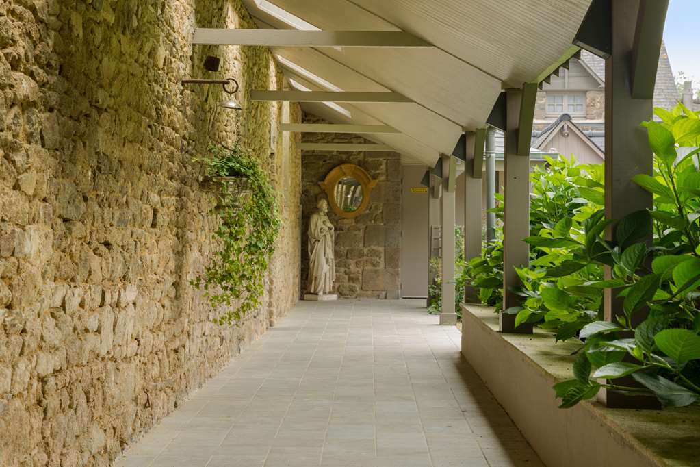 Hotel De L'Abbaye Le Tronchet  Interno foto